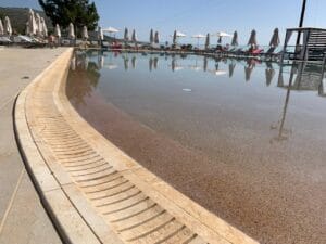 ΥΠΕΡΧΕΙΛΙΣΗ